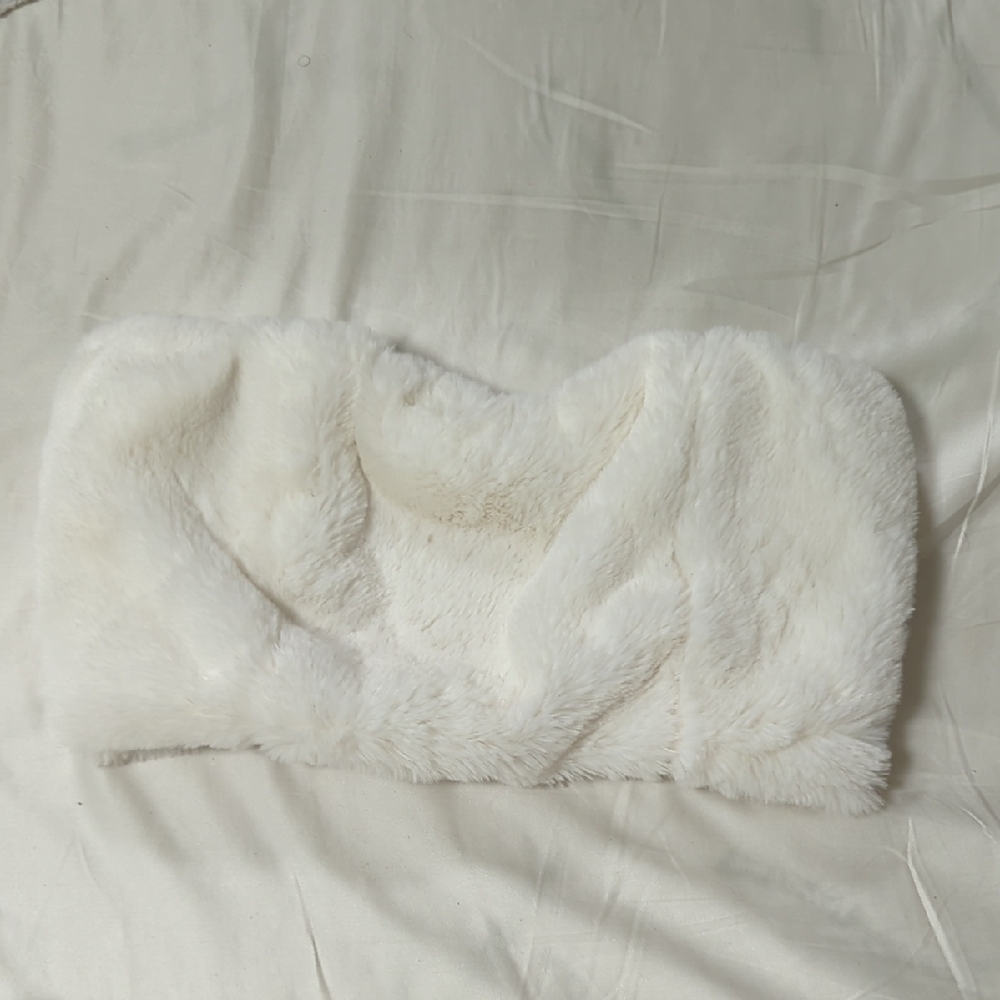 Lined White Faux Fur Crop Top And Skirt Matching Set